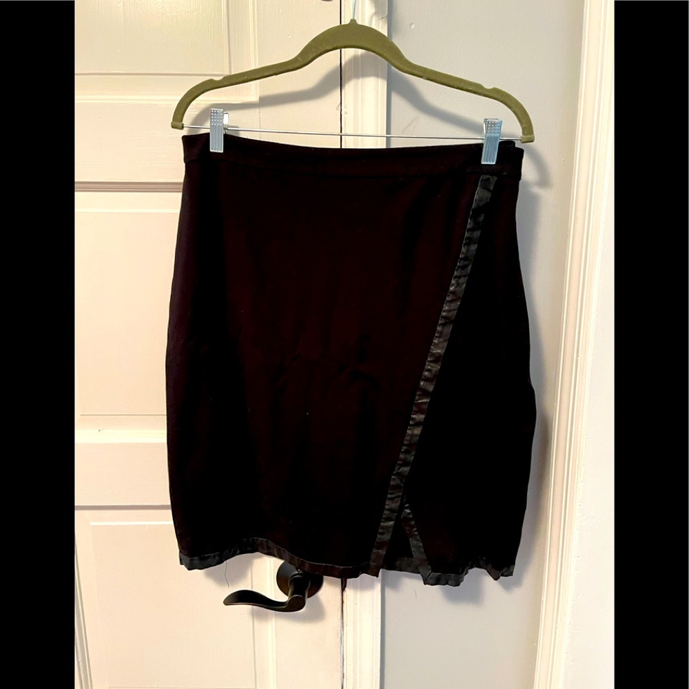 Chico’s black skirt